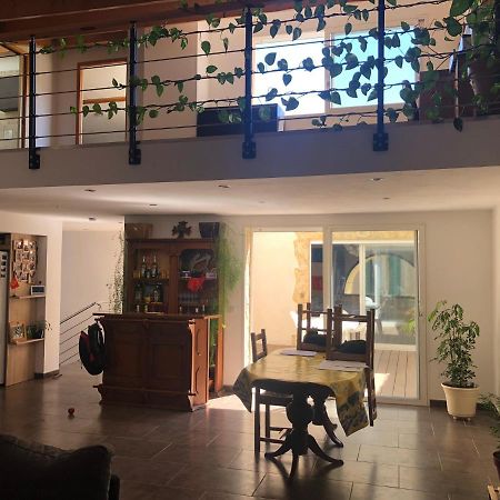 Maison De Village Avec Patio Bessan Dış mekan fotoğraf