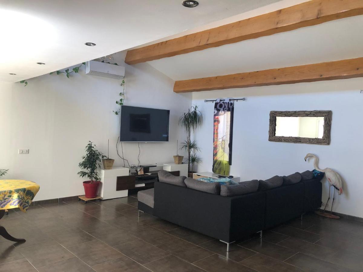 Maison De Village Avec Patio Bessan Dış mekan fotoğraf